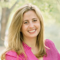 Photo of Lindsay Hirsch