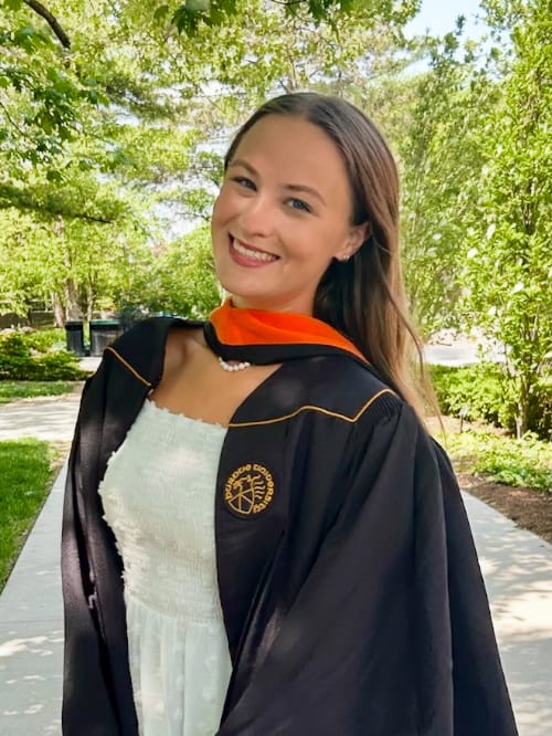 Elyse Zurawski portrait