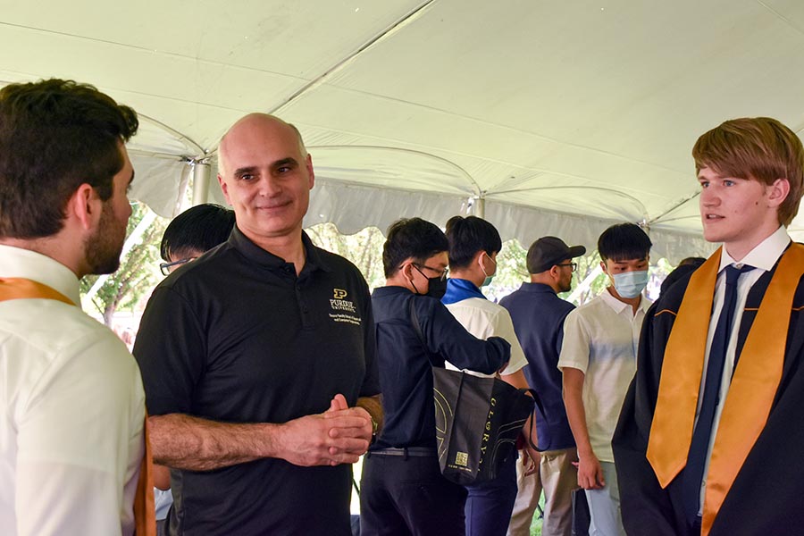dimitrios peroulis with ece students